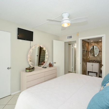Canal 313 - Right In Siesta Key Village! Екстериор снимка