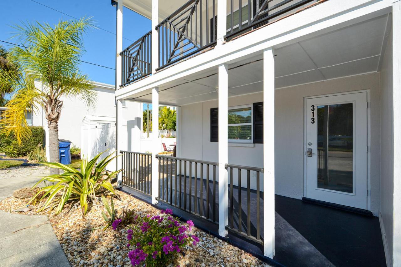 Canal 313 - Right In Siesta Key Village! Екстериор снимка