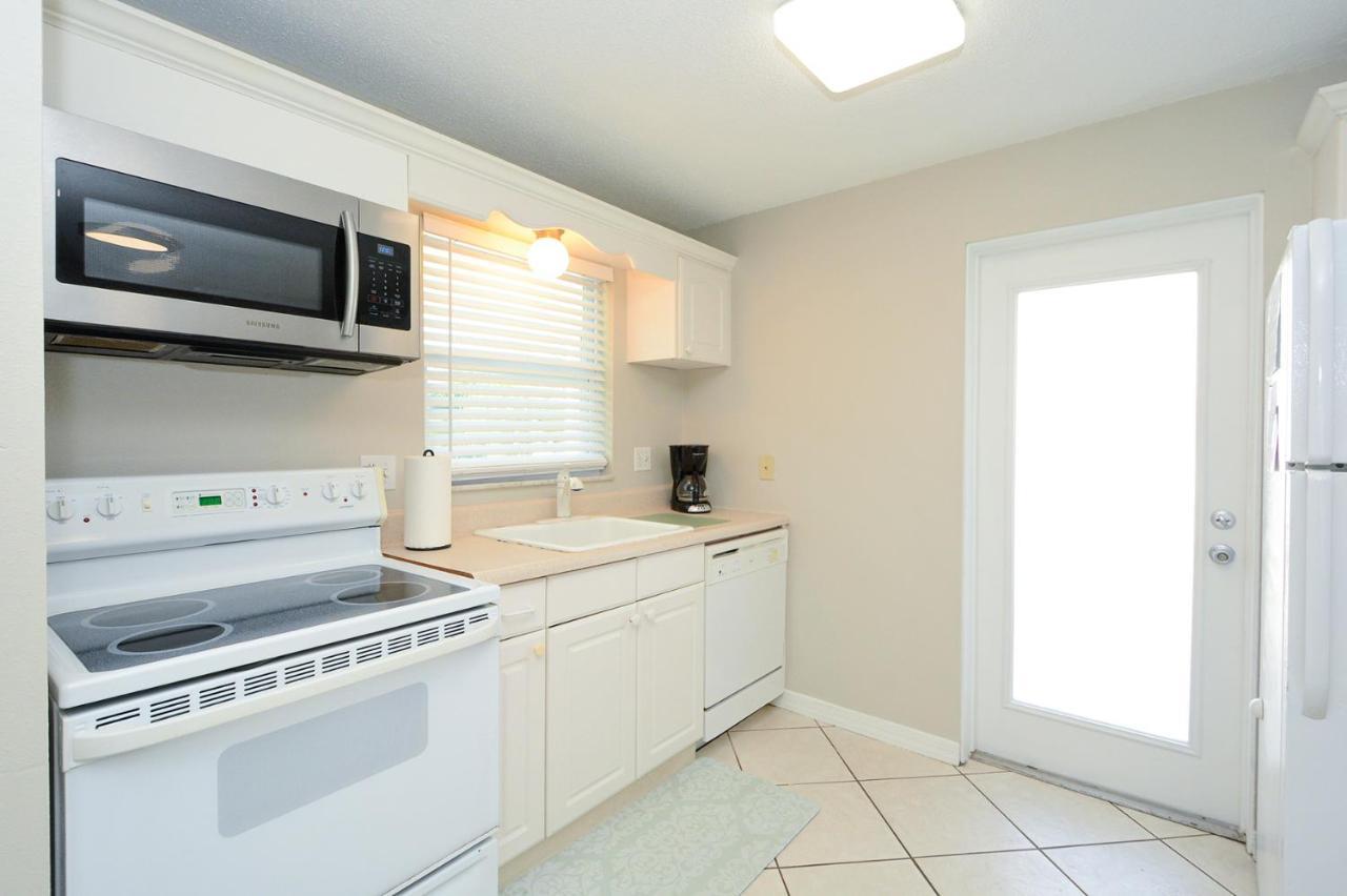 Canal 313 - Right In Siesta Key Village! Екстериор снимка