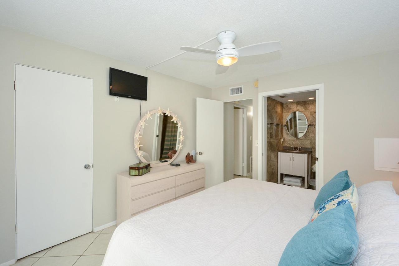 Canal 313 - Right In Siesta Key Village! Екстериор снимка
