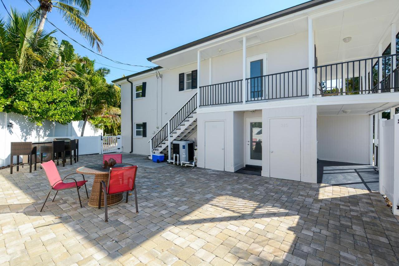 Canal 313 - Right In Siesta Key Village! Екстериор снимка